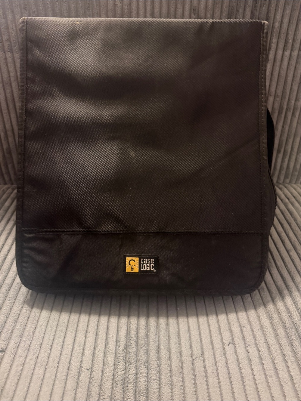 Black cd/dvd Bag - Slim Laptop Sleeve 43 cds included